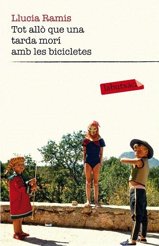 TOT ALLÒ QUE UNA TARDA MORÍ AMB LES BICICLETES | 9788499308197 | LLUCIA RAMIS | Llibres Parcir | Librería Parcir | Librería online de Manresa | Comprar libros en catalán y castellano online