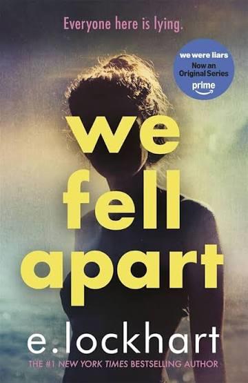 WE FELL APART | 9781471419683 | LOCKHART, E. | Llibres Parcir | Llibreria Parcir | Llibreria online de Manresa | Comprar llibres en català i castellà online