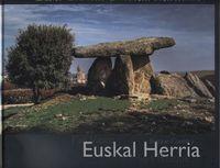 EUSKAL HERRIA DESCUBRIR TRAVEL BUG | 9788493841386 | MUÑOZ GABILONDO, ÁLVARO | Llibres Parcir | Llibreria Parcir | Llibreria online de Manresa | Comprar llibres en català i castellà online