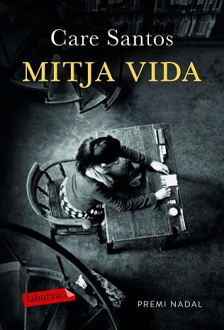 MITJA VIDA | 9788417031558 | SANTOS, CARE | Llibres Parcir | Librería Parcir | Librería online de Manresa | Comprar libros en catalán y castellano online