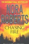 CHASING FIRE | 9780749952235 | ROBERTS NORA | Llibres Parcir | Librería Parcir | Librería online de Manresa | Comprar libros en catalán y castellano online