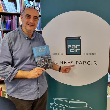Presentació "32 de març", de Xavier Bosch | Llibres Parcir | Llibreria Parcir | Llibreria online de Manresa | Comprar llibres en català i castellà online