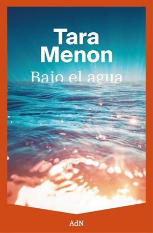 BAJO EL AGUA | 9791387596590 | MENON, TARA | Llibres Parcir | Llibreria Parcir | Llibreria online de Manresa | Comprar llibres en català i castellà online