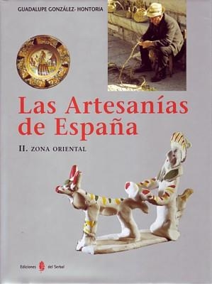 LAS ARTESANIAS DE ESPAÐA | 9788476283790 | GUADALUPE GONZALEZ | Llibres Parcir | Librería Parcir | Librería online de Manresa | Comprar libros en catalán y castellano online